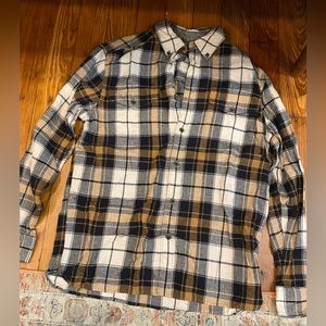 Woolrich flannel long-sleeve button down shirt - Size Medium